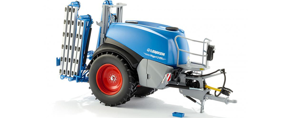 Modely postřikovačů samohybné a potahové za traktor 1_32